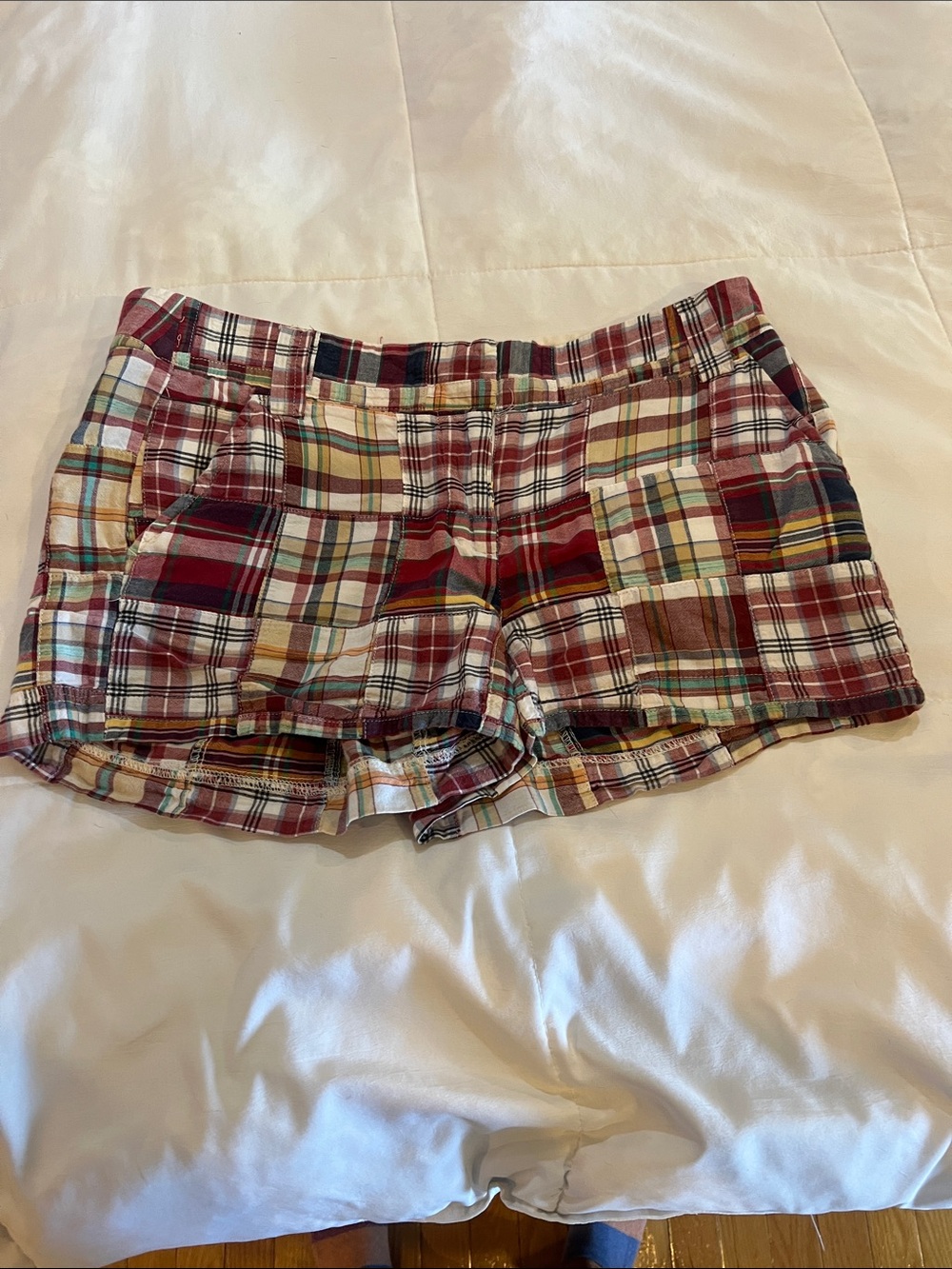 Plaid Cotton Patch Pocket Women’s Shorts - Red Multi